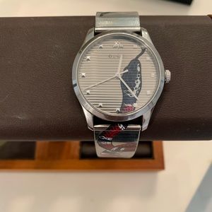 Silver G-Timeless Snake Watch